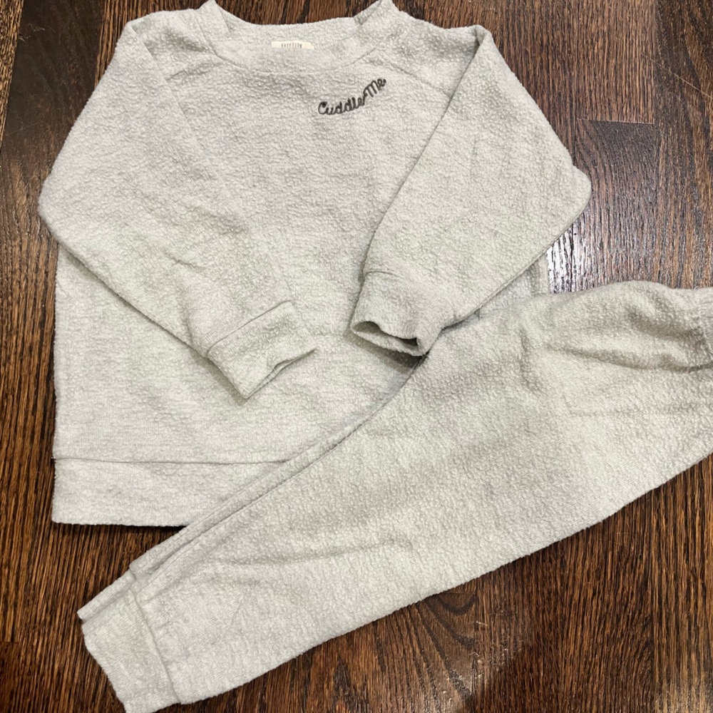 Baby barn sweat suit set size 2